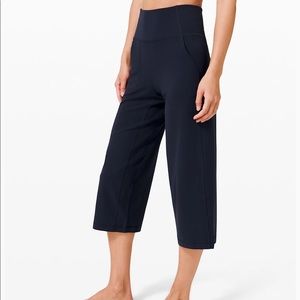 Lululemon Align wide leg crop 23”